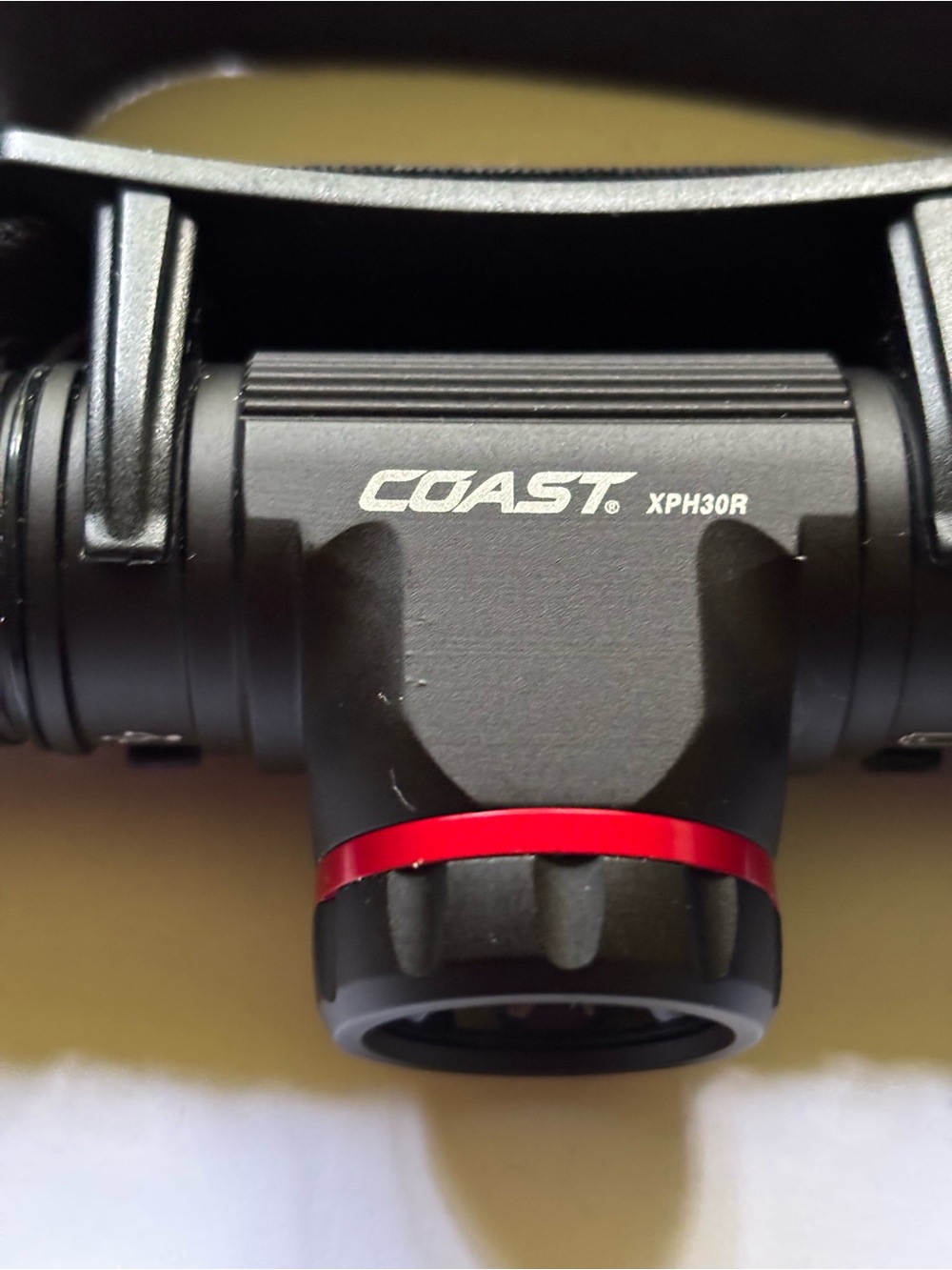 Coast Headlamp - XPH30R - Picture 4 of 8